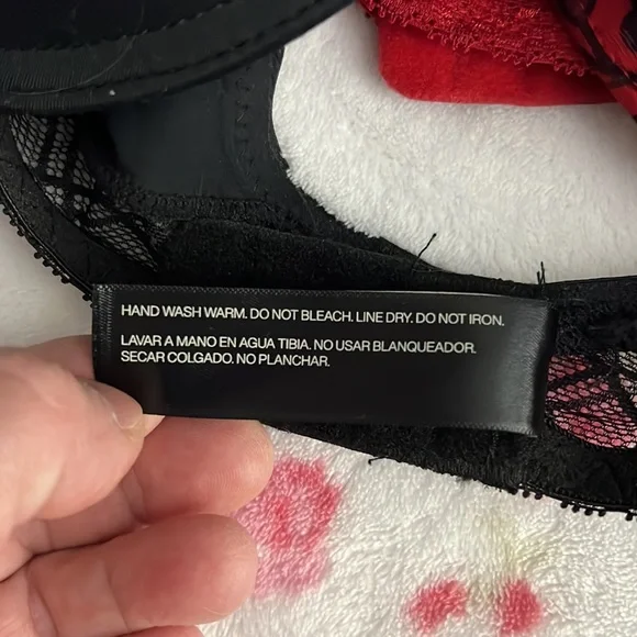 Anne Klein Bras (2) - Picture 8 of 9